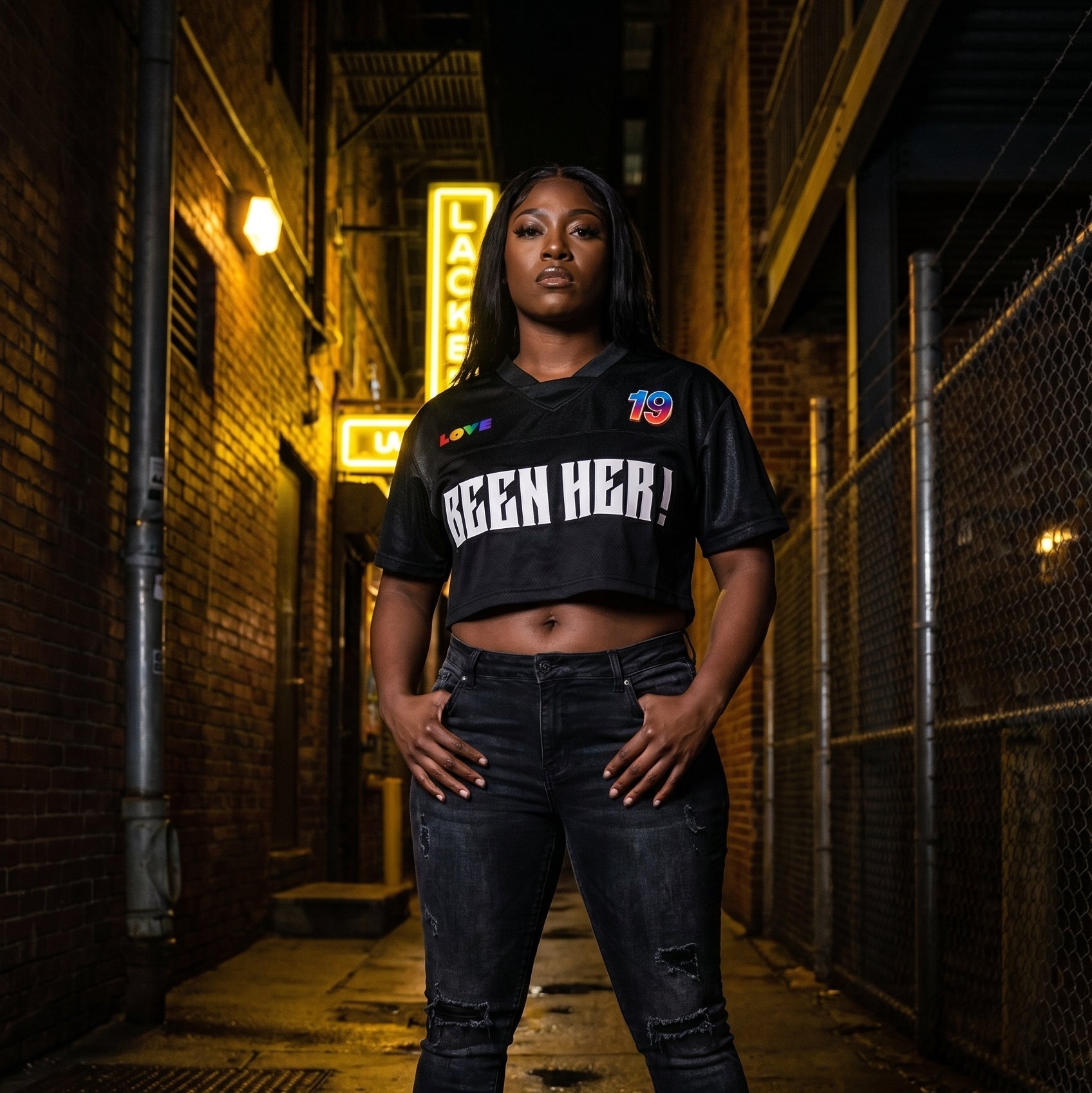 Women’s Cropped Paneled V-Neck Jersey